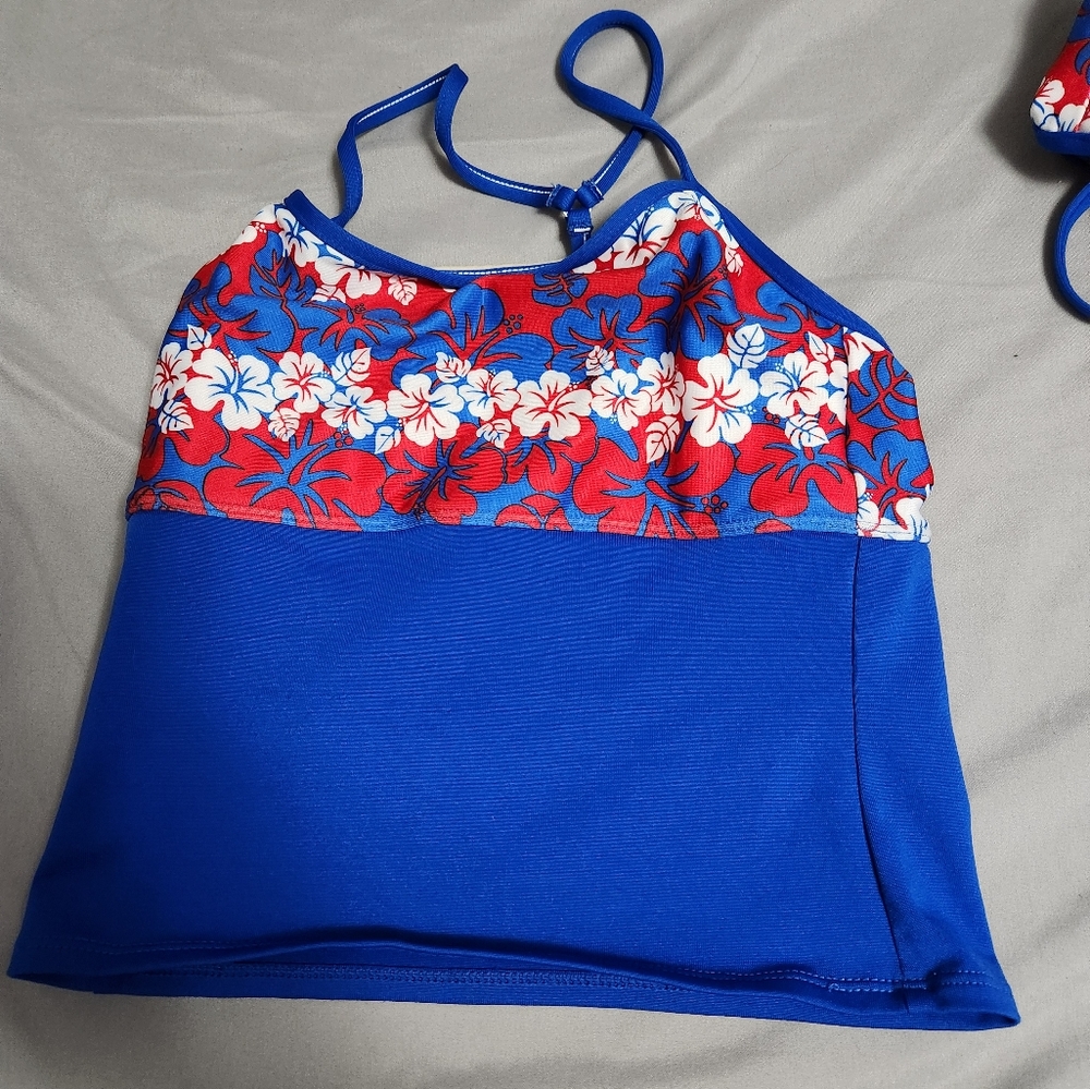 3pc set  - 2 tops 1 bottom  swimsuit size small